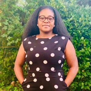 Meet your Posher, Dekisha